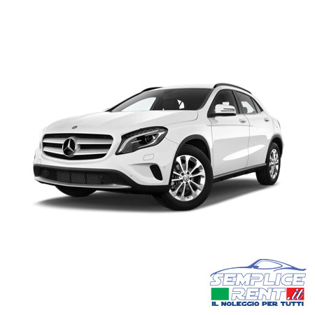 Mercedes GLA Noleggio Lungo Termine